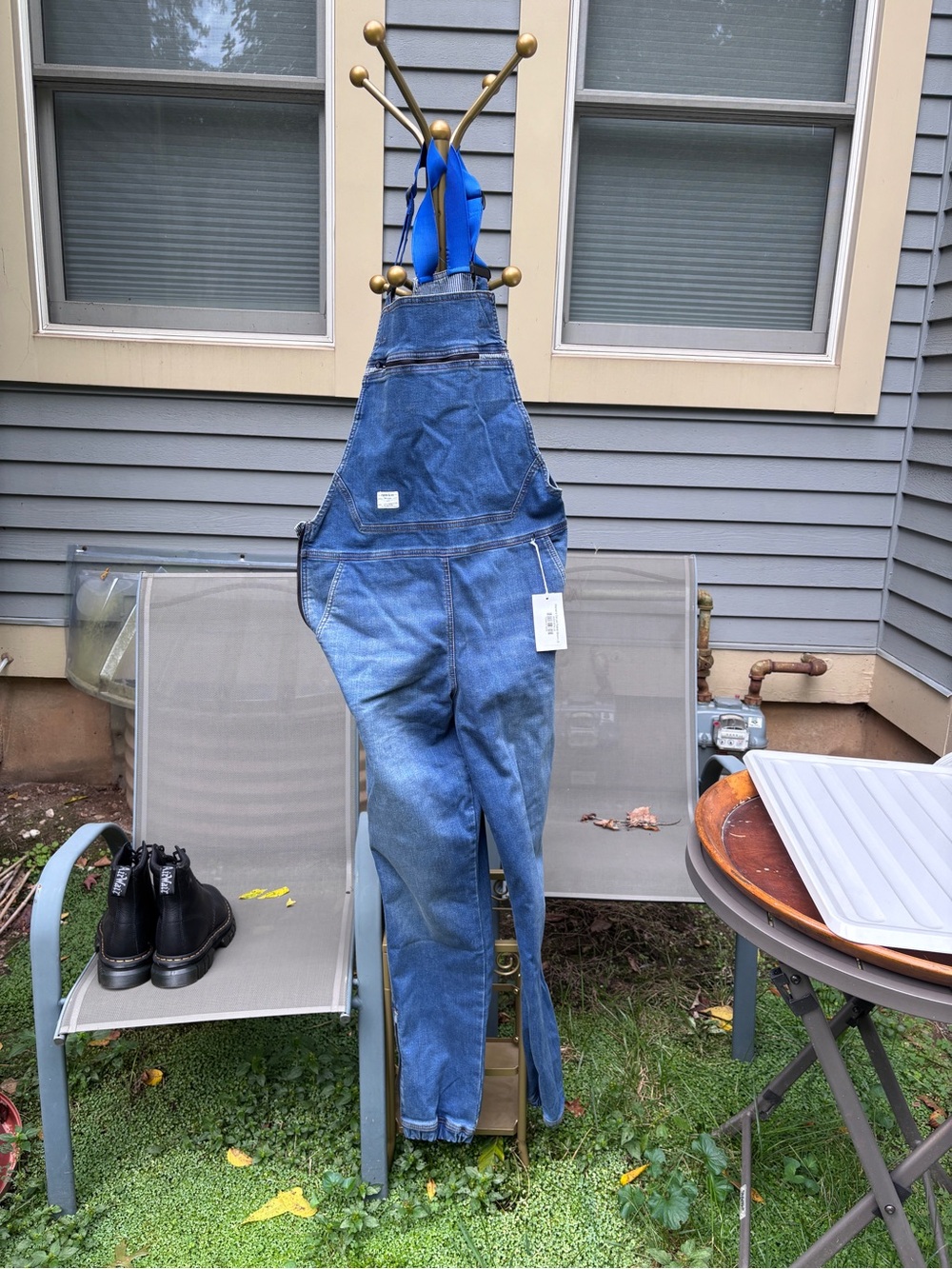 Women's Blue Denim Overalls Jumpsuit - Classic Workwear Style 🦋